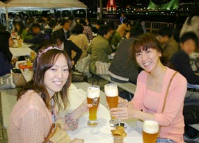 みんなでプロースト（乾杯）！＠神戸オクトーバーフェスト2012